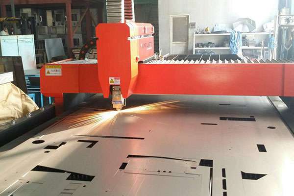 使用激光切割机精密度明显提升-yobo手机官方网站-yobo(中国) 使用激光切割机精密度明显提升-yobo手机官方网站-yobo(中国)